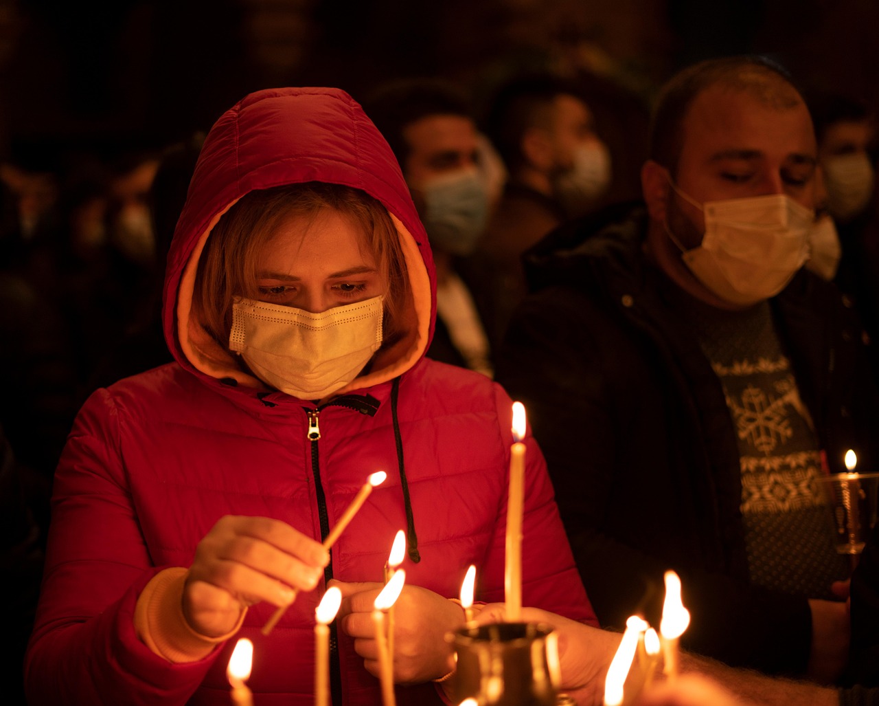 San Canzian d’Isonzo ricorda le vittime del Covid: memoria e riflessione sul futuro della sanità